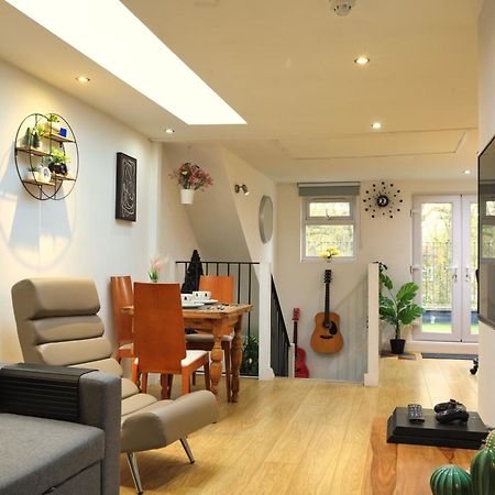Top Floor Apartment In Islington London Bagian luar foto